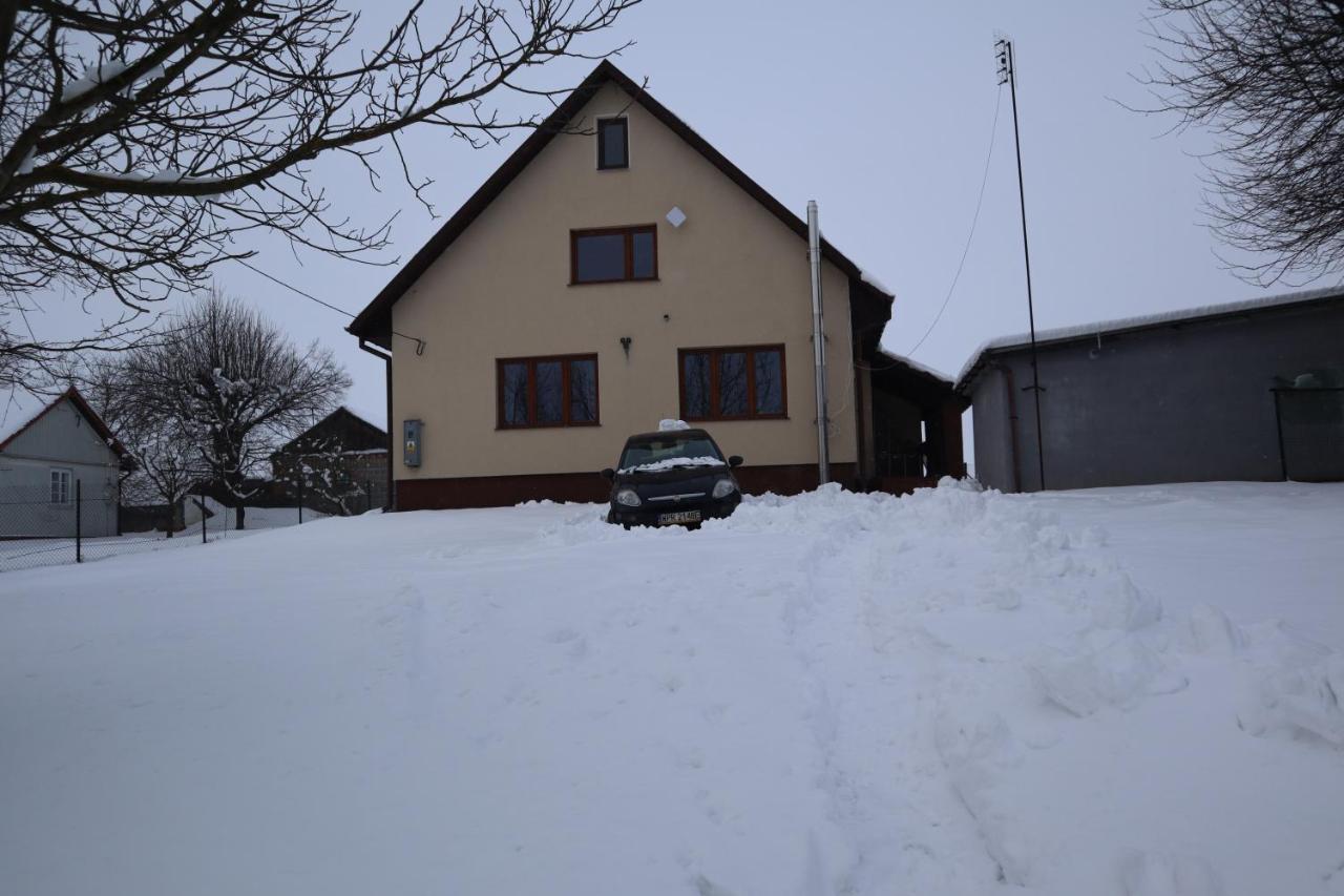 Fratole Villa Nielisz Exterior foto