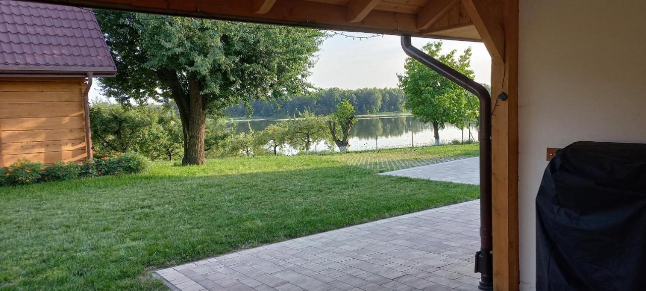 Fratole Villa Nielisz Exterior foto